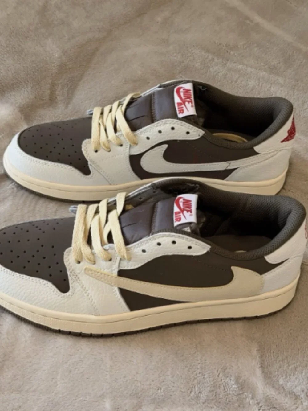 Nike Air Jordan 1 Low OG Travis Scott Reverse Mocha